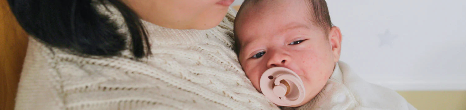 How to make your baby accept a pacifier