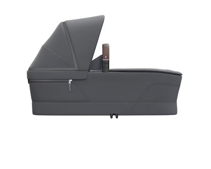 Maxi Cosi Fame Cabin Cot - Moon Graphite