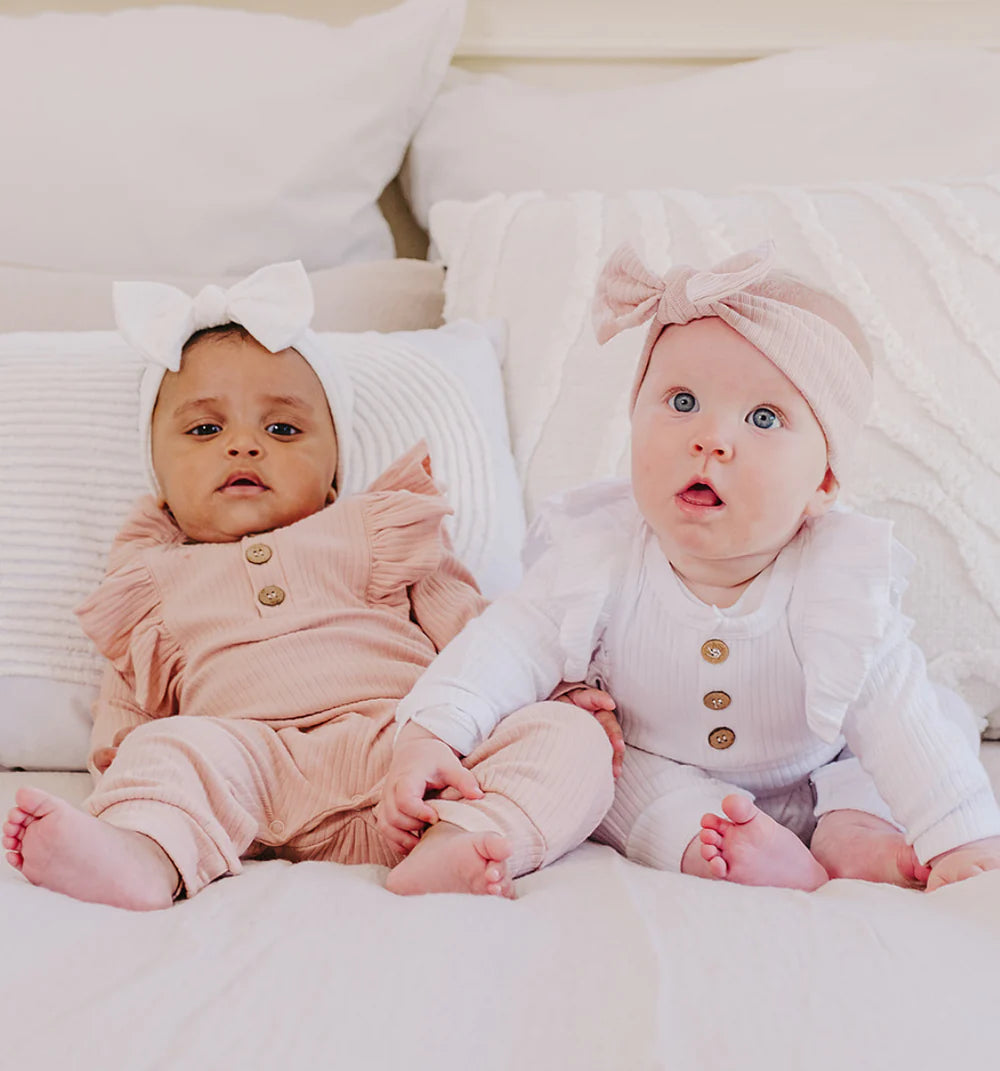 Long-Sleeve Ruffled Ribbed Growsuit | Pale Rose - Bubbadue