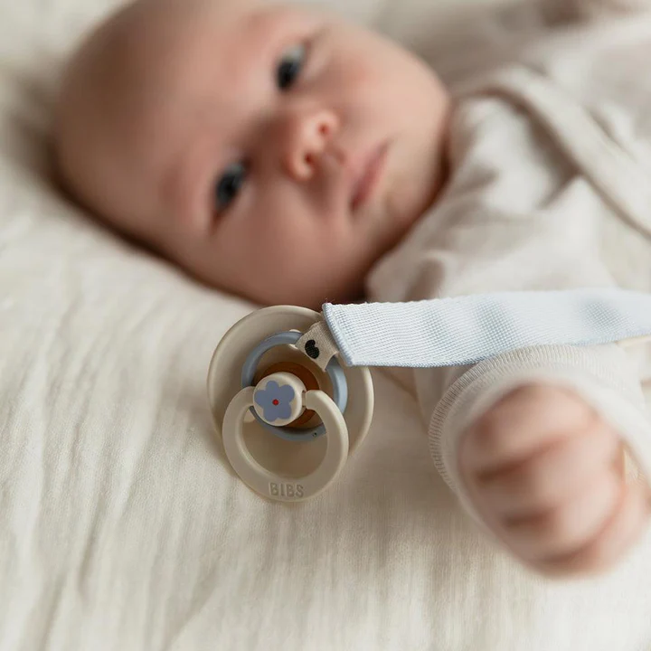 BIBS Pacifier Clip Ribbon - Sand - Bubbadue