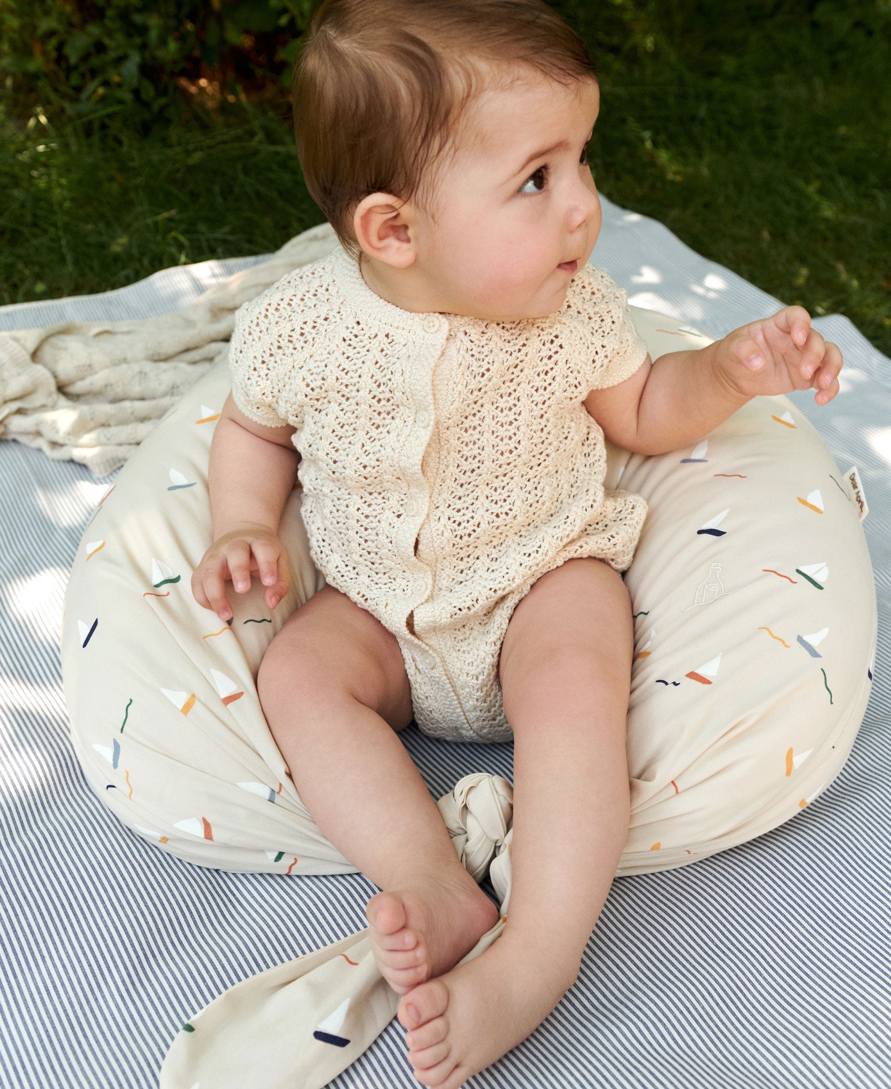 Nami Nursing Pillow, Pond Boats - Bubbadue