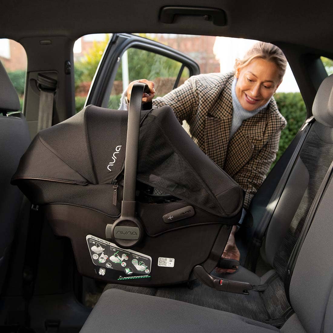 Nuna PIPA urbn Infant Car Seat - Caviar