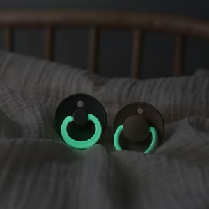 BIBS Colour Night Glow Pacifiers / Dummies - Vanilla - Bubbadue