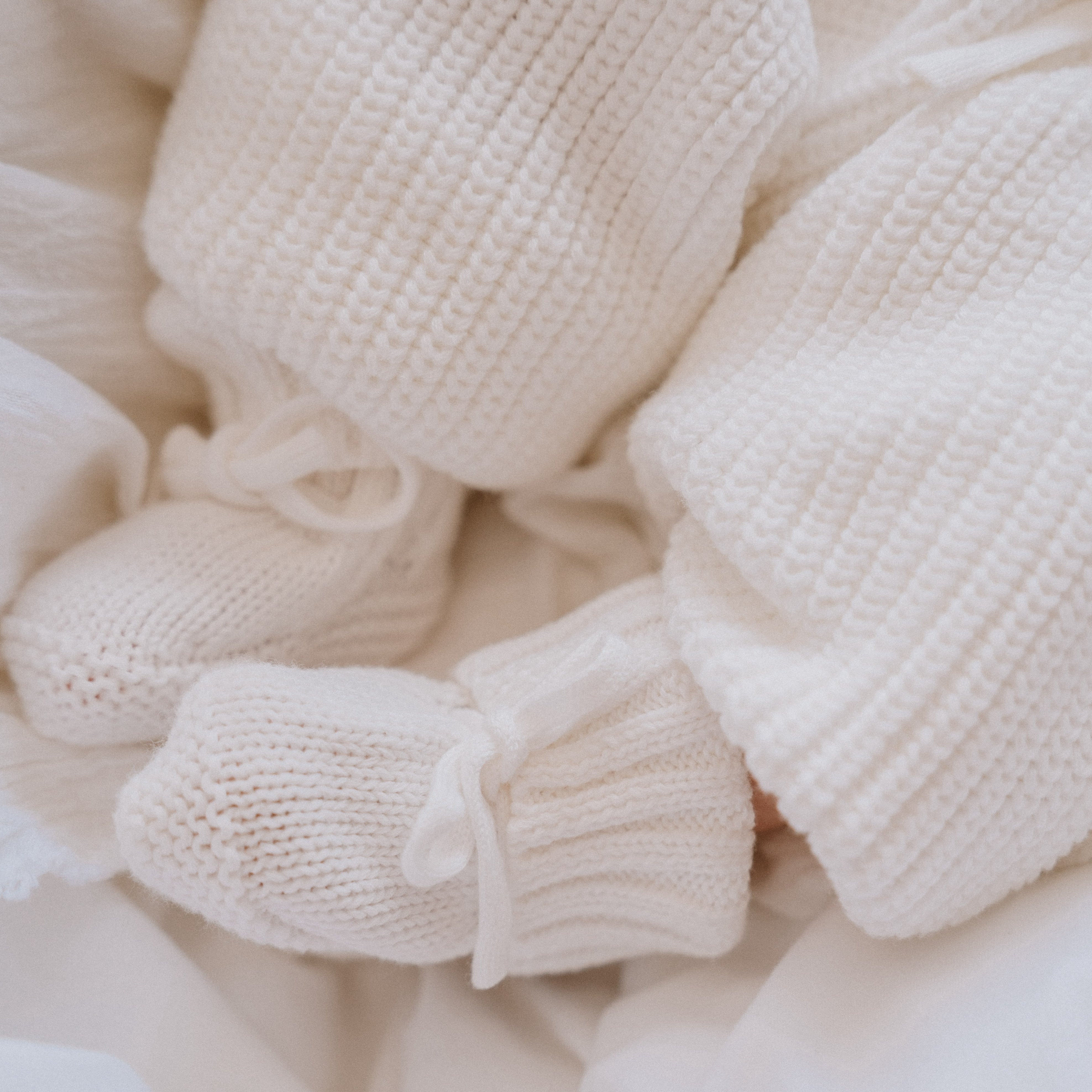 Knitted Booties (0-3 Months) - Pink - Bubbadue