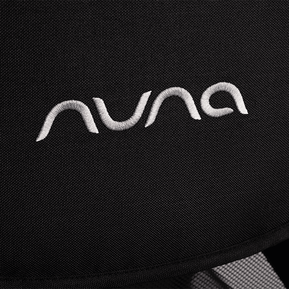 Nuna SENA aire Travel Cot - Caviar