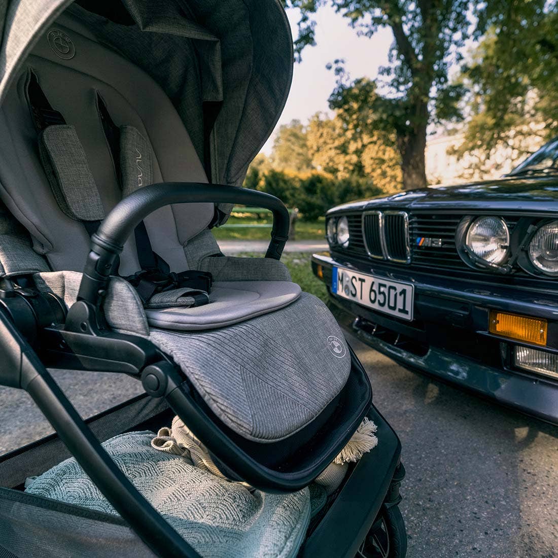 Nuna LYTL BMW Collection Carry Cot - Graphene