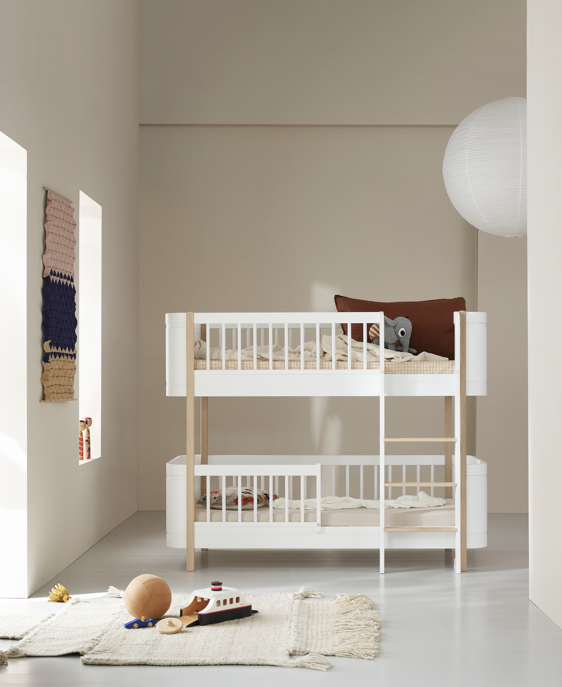 Mini+ Cot Bed & Mini+ Junior Bed To Low Bunk Bed - White/Oak