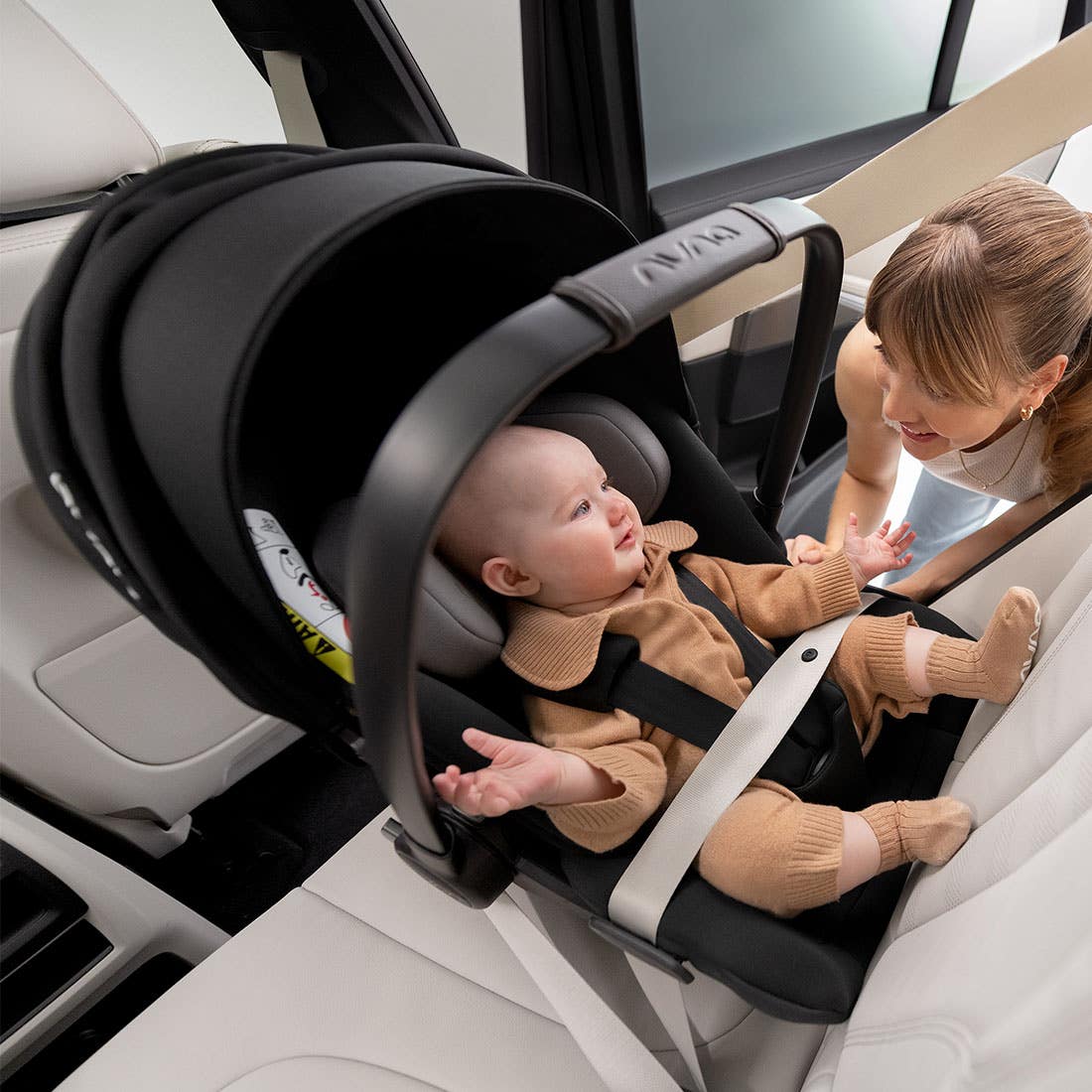 Nuna ARRA flex Infant Car Seat - Caviar