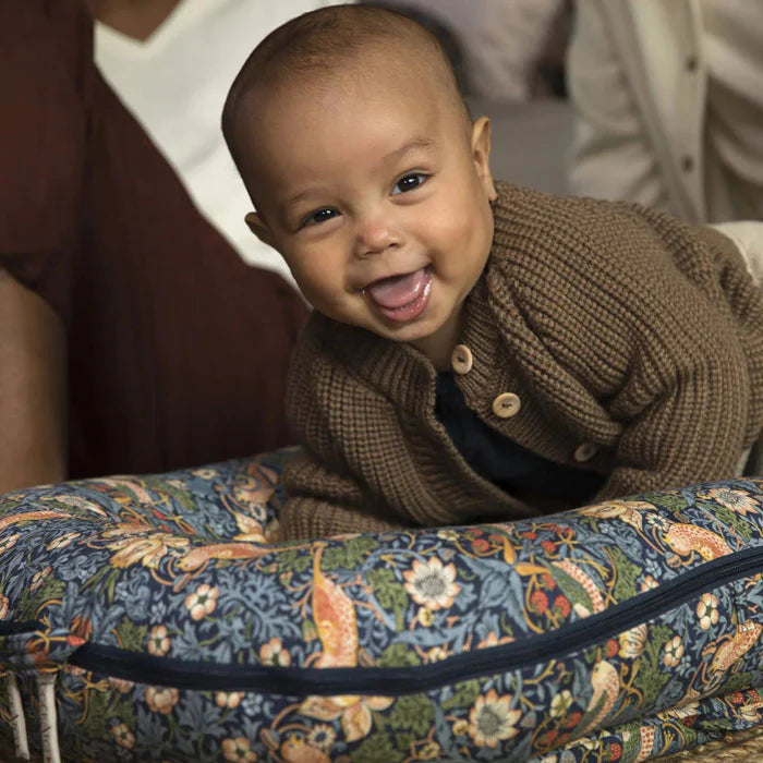 Deluxe+ Dock (0-8 months) - Strawberry Thief - Bubbadue