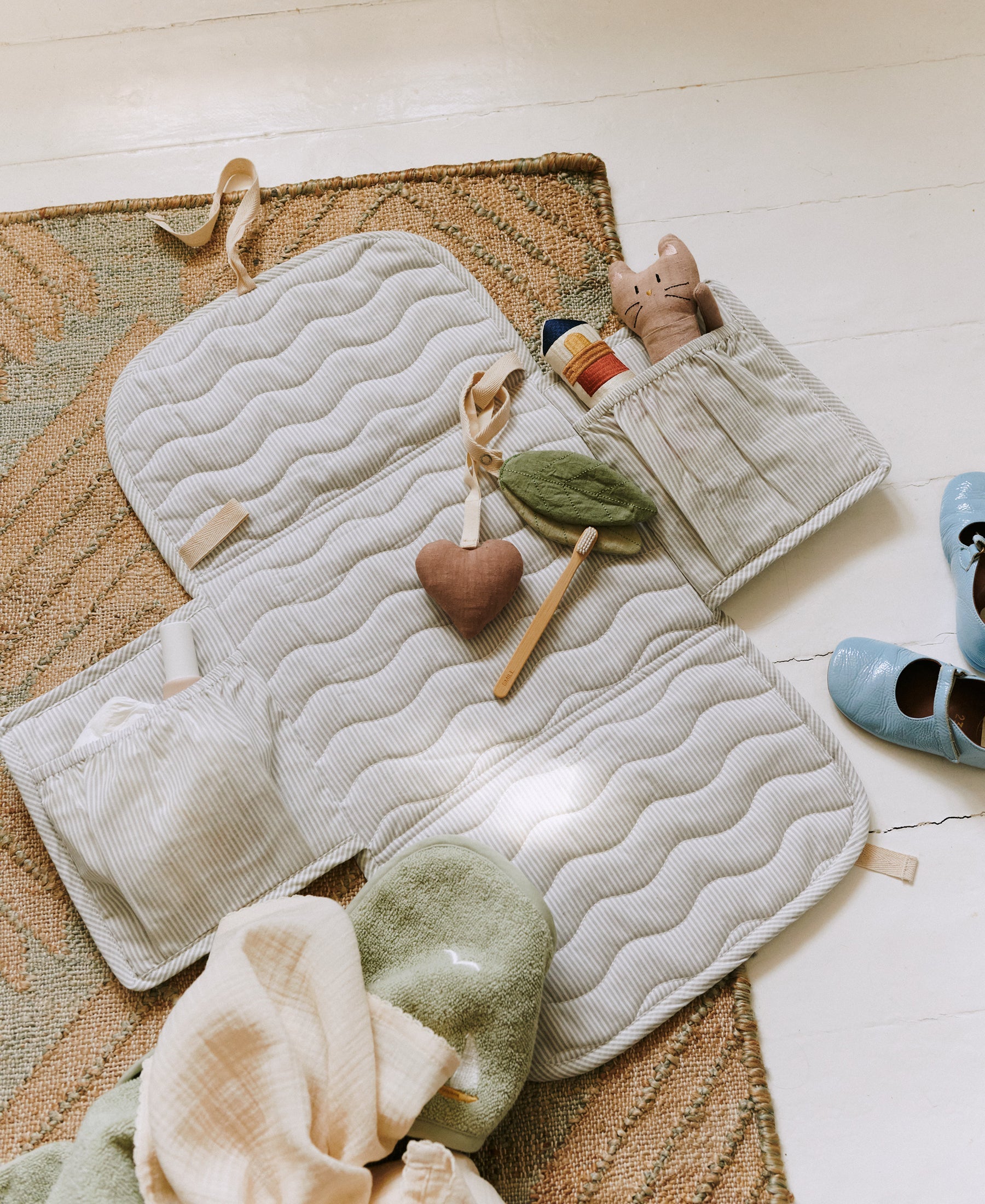 River Changing Mat, Dew Stripe