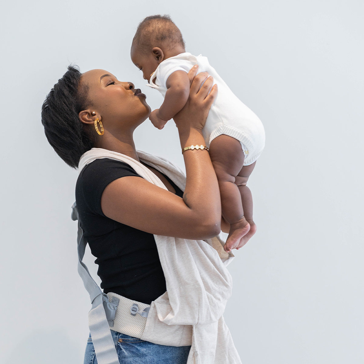 SnuggleRoo Deluxe Baby Wrap positions