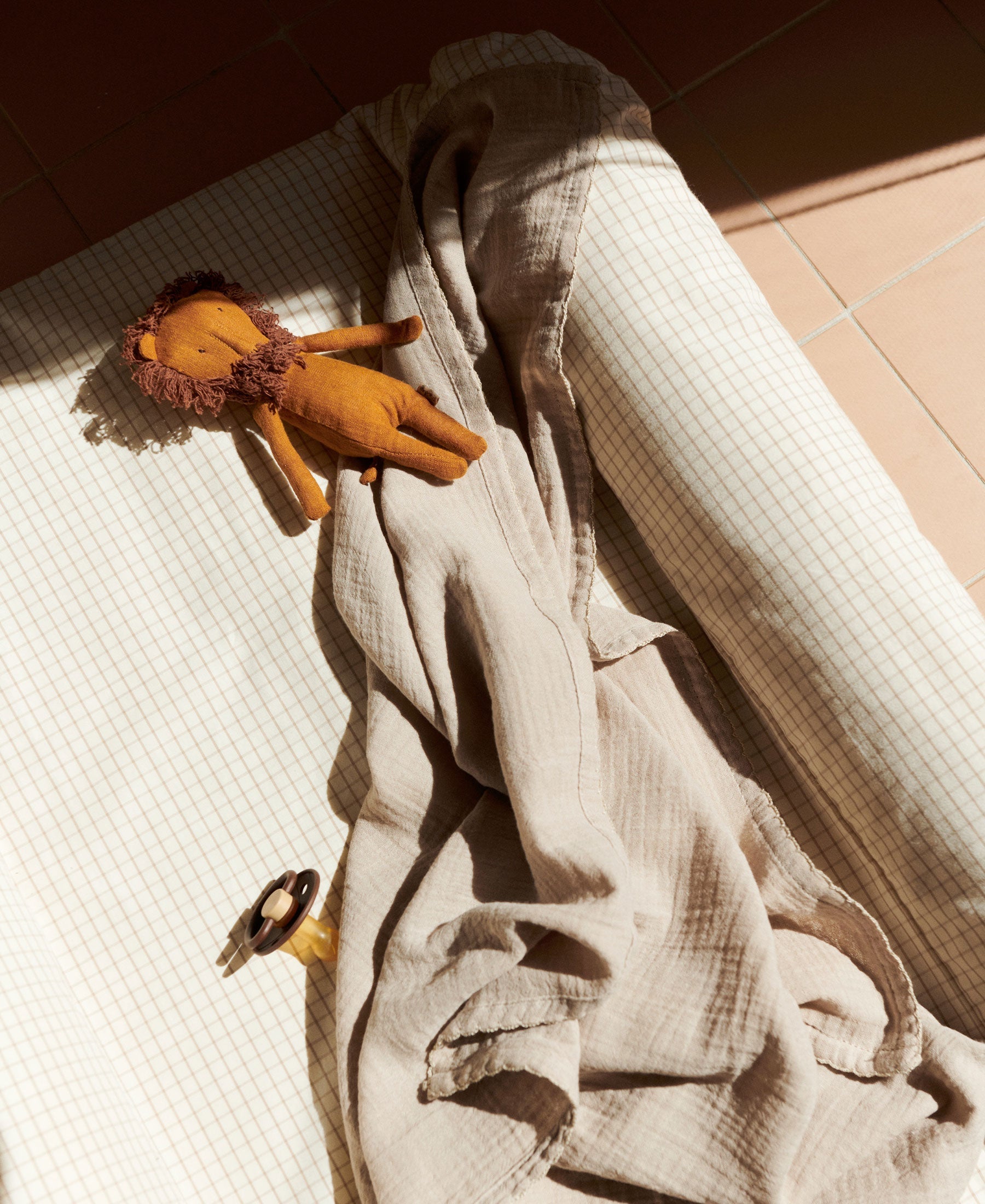 Dove Changing Cushion, Mini Check - Bubbadue