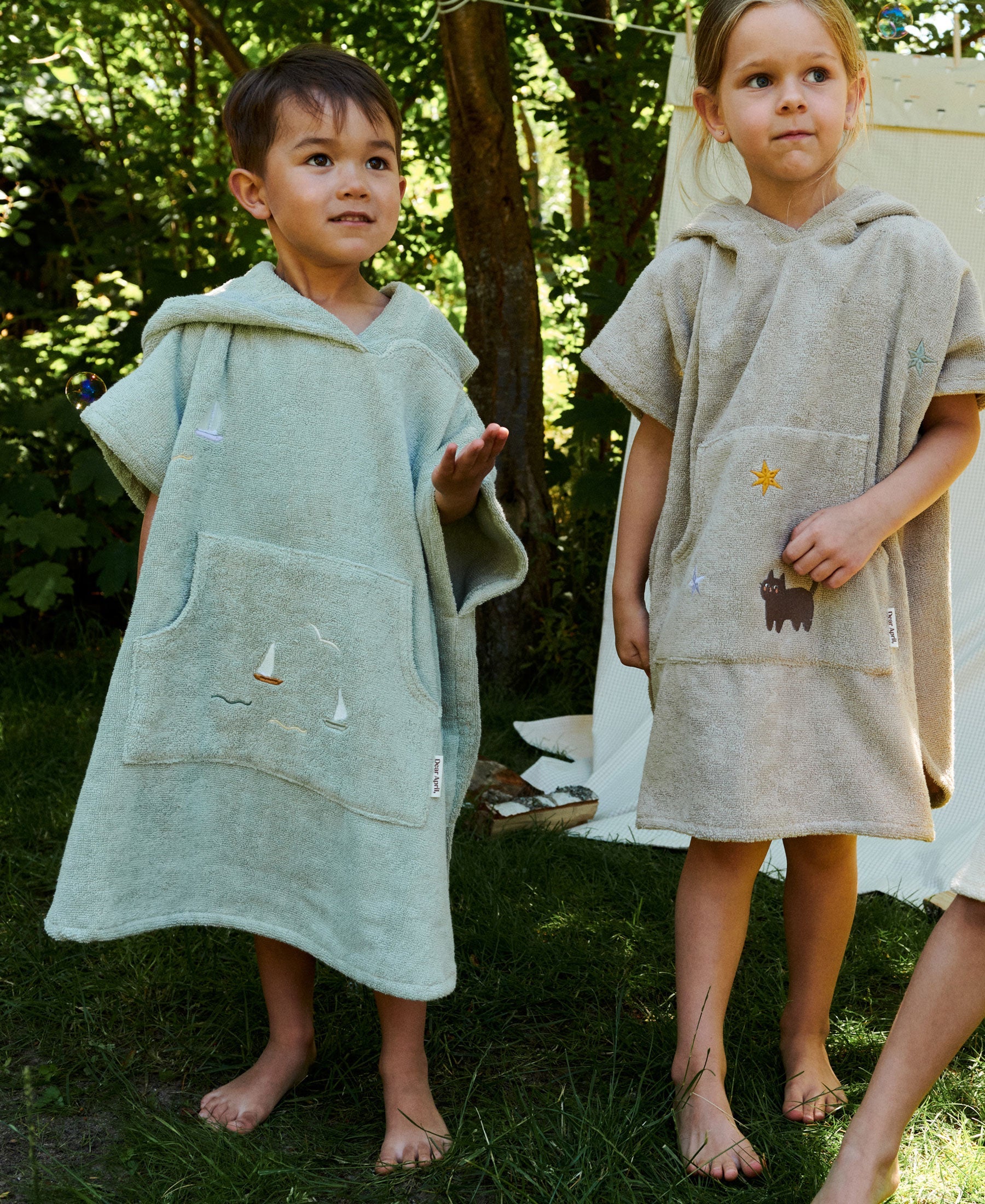 Puk Bath Poncho, Sailboats - Bubbadue