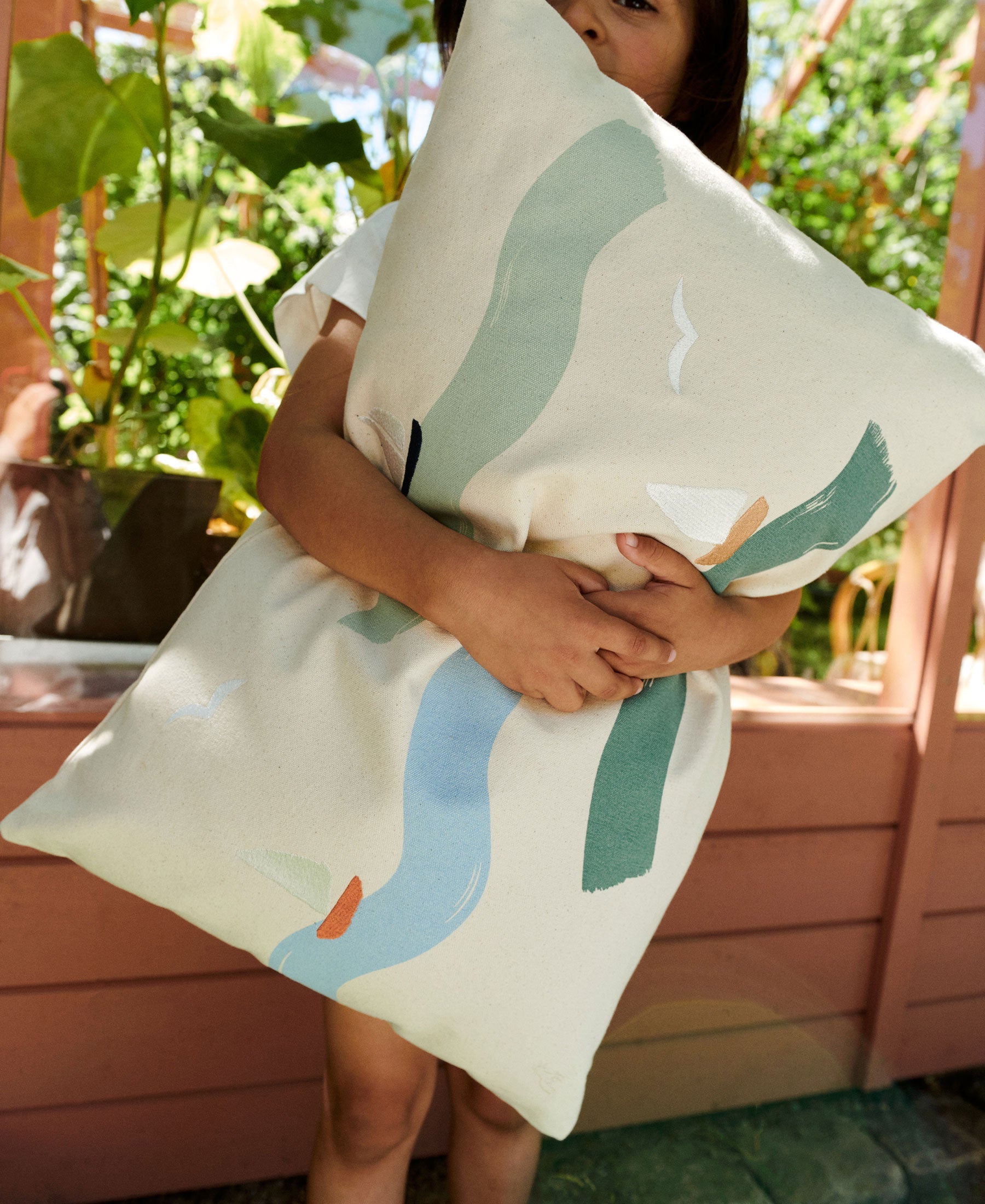 Cinna Cushion, Big Waves - Bubbadue