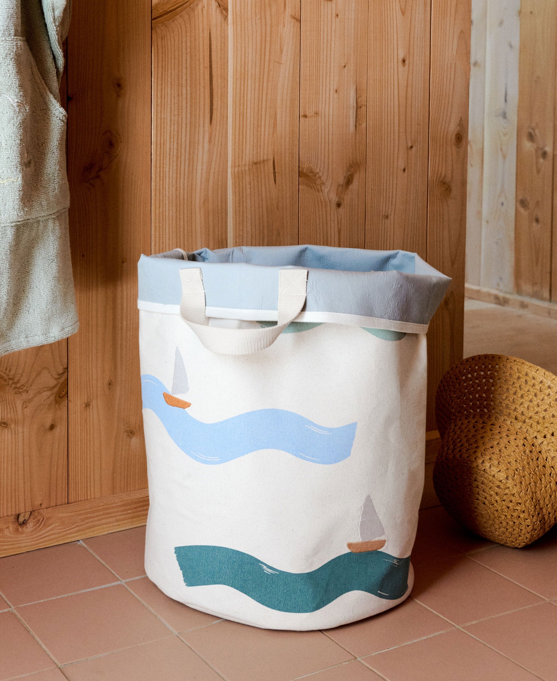 Brise Storage Basket, Big Waves - Bubbadue