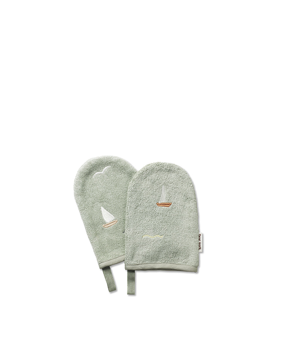 Paw Bath Gloves, Sailboats - Bubbadue