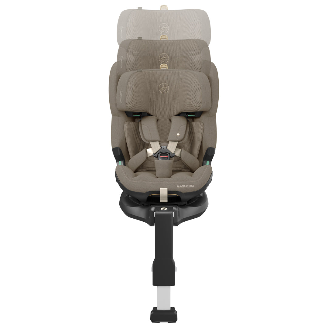 Maxi Cosi Emerald 360 Pro travel system with Twillic Truffle fabric, showing the stroller frame and seat in a modern design.
