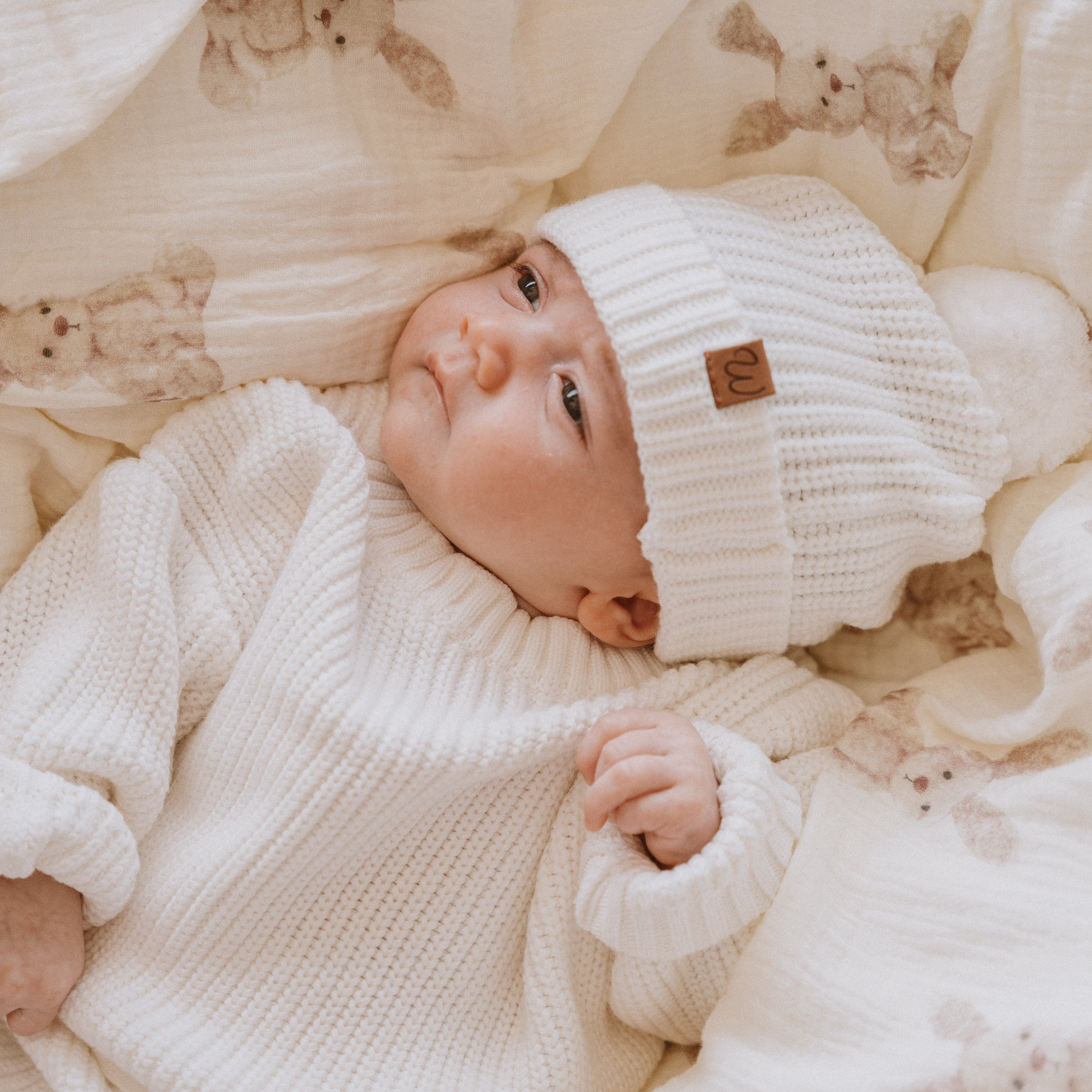 Knitted Beanie (0-6 Months) - White