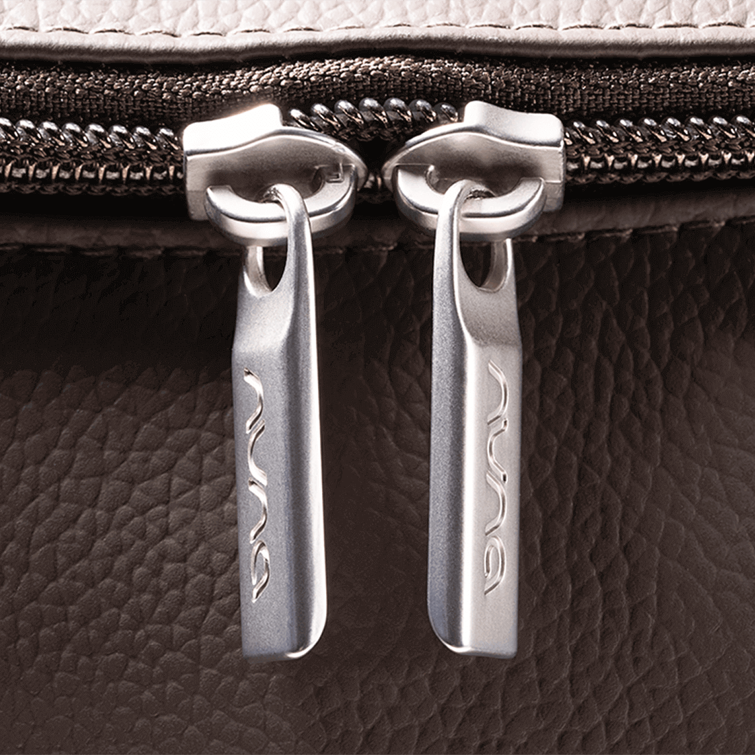 Nuna Essential Nappy Bag BMW Collection - Espresso