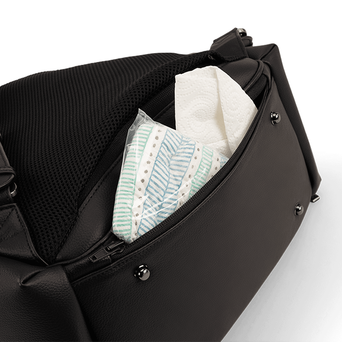 Nuna Essential Nappy Bag - Caviar