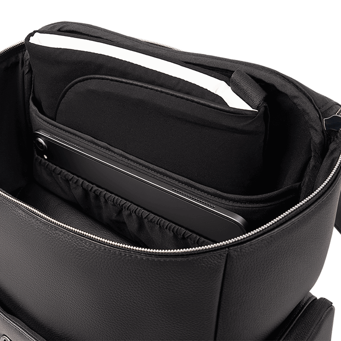 Nuna Essential Nappy Bag - Caviar