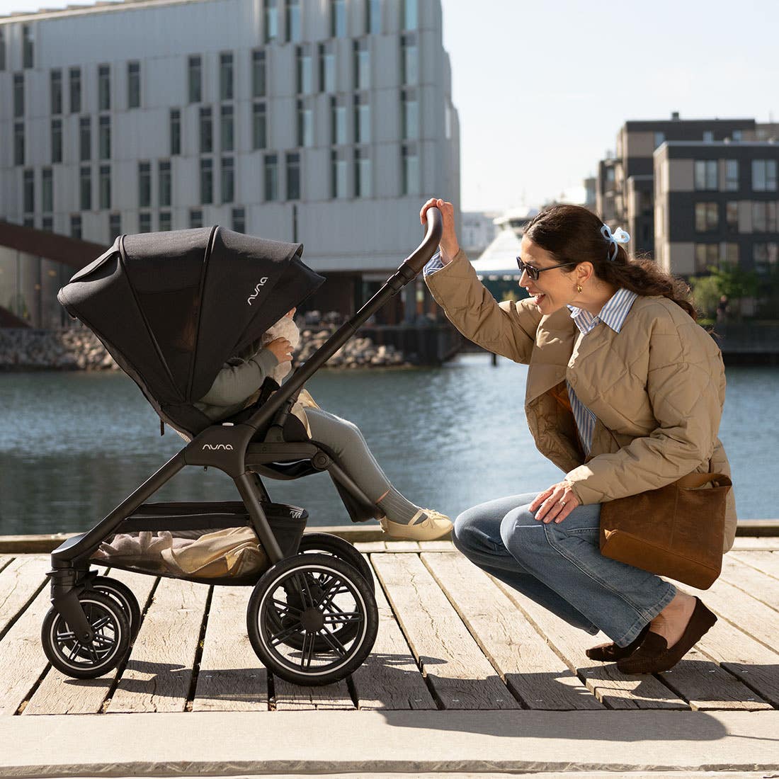 Nuna TRIV lx Stroller - Caviar