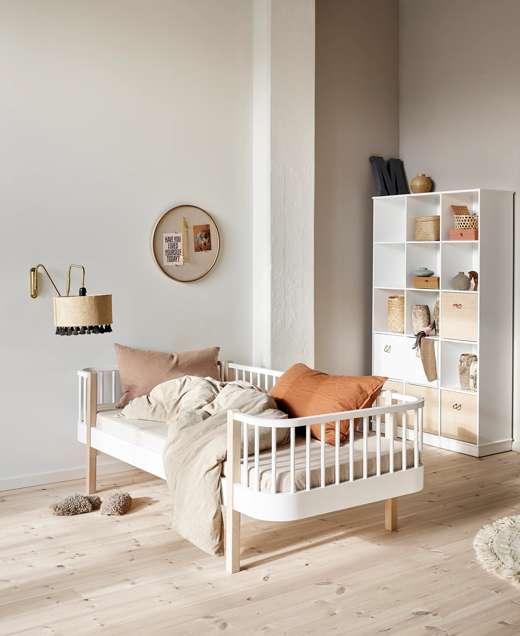 Wood Original Day Bed - White/Oak - Bubbadue