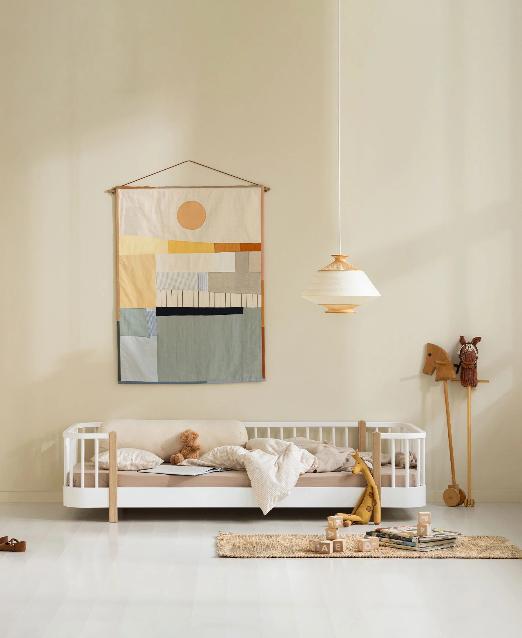 Wood Original Floor Bed - White/Oak - Bubbadue