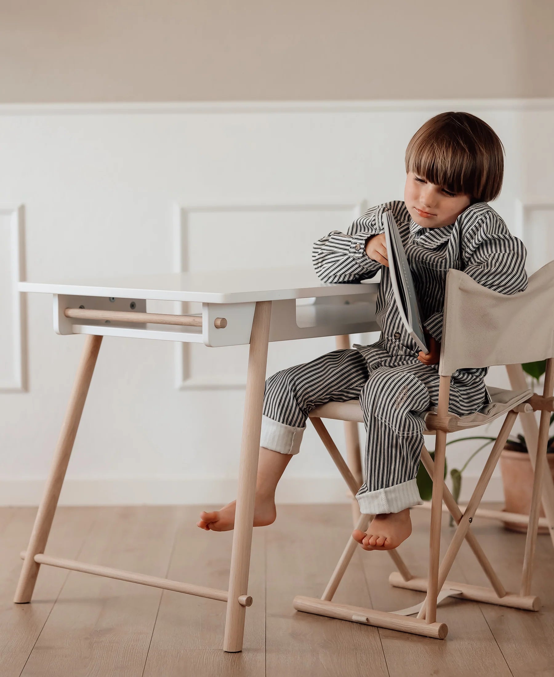 Camp Junior Desk Adjustable - White/Oak - Bubbadue