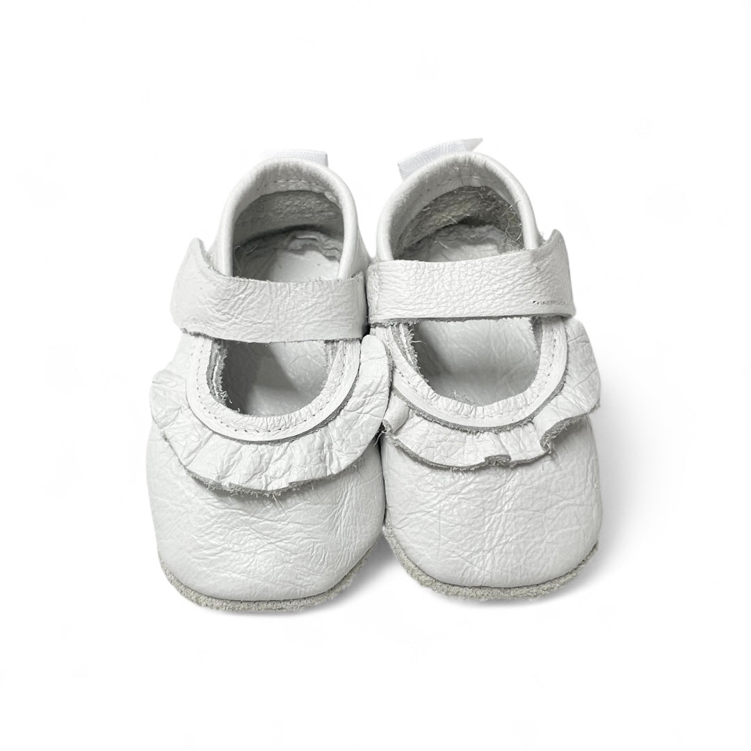 Mary Jane Frill | All White - Bubbadue