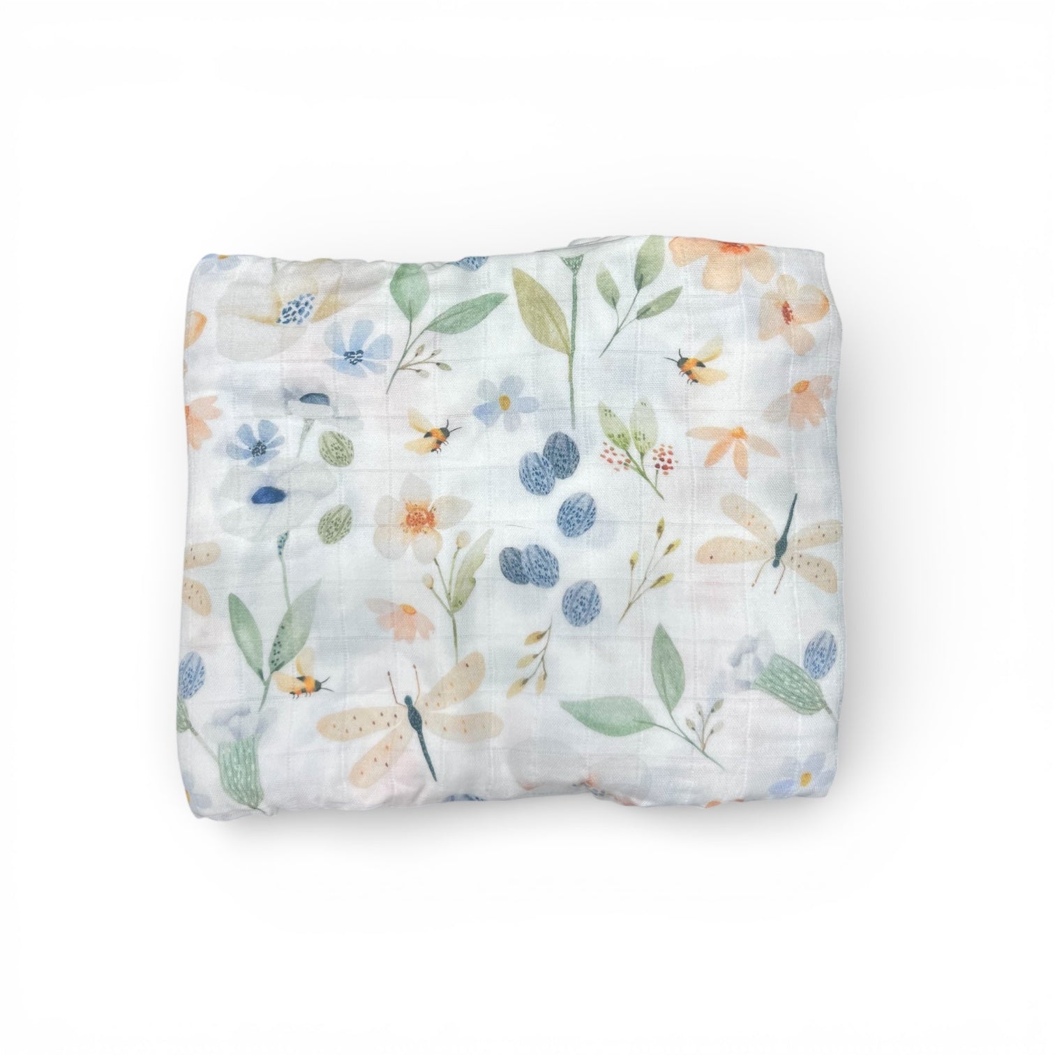 Soft honey bee design Bubbadue baby muslin blanket with gentle honey bee patterns on lightweight fabric.