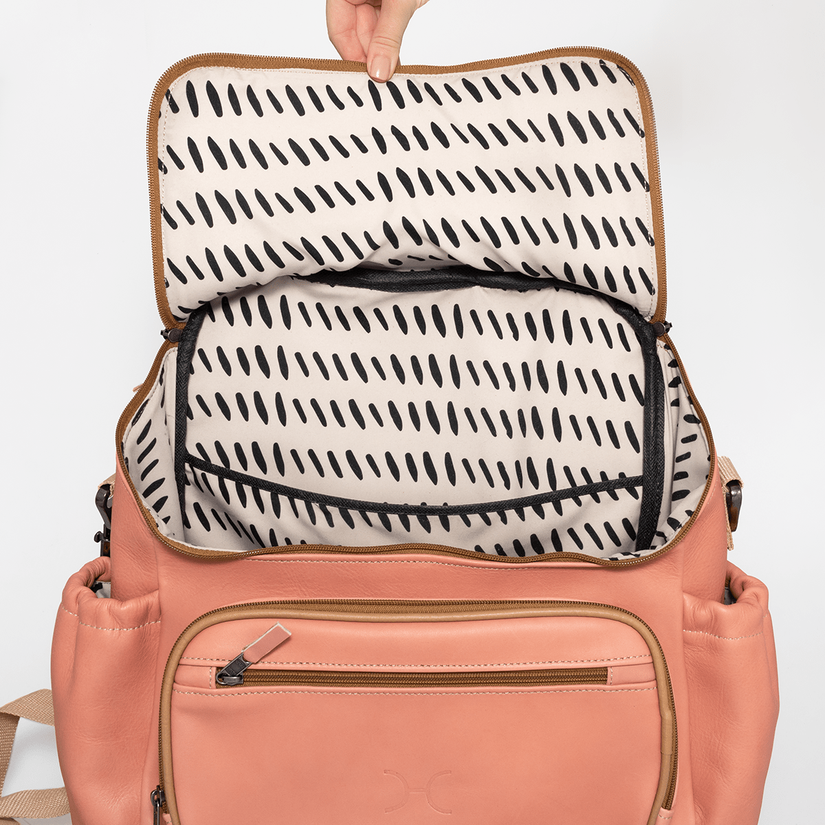 Thandana Baby Changing Backpack - Genuine Leather - Hazelnut