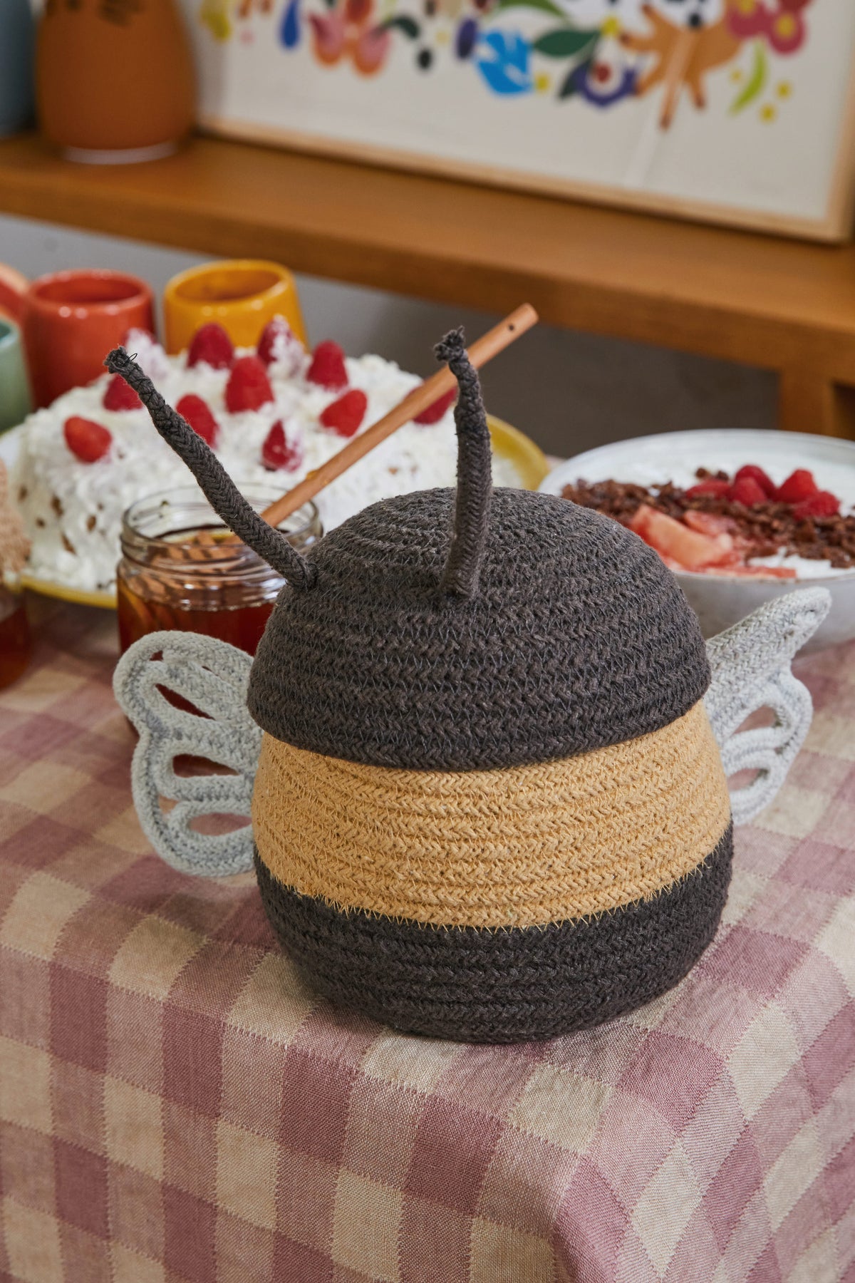 Lorena Canals Basket Baby Bee