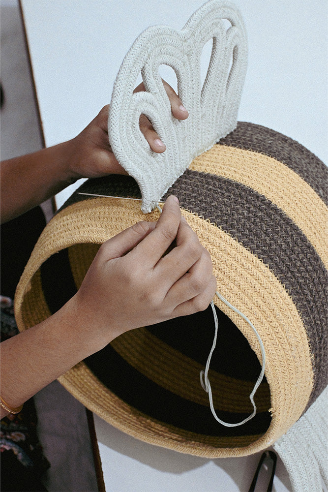 Lorena Canals Basket Baby Bee