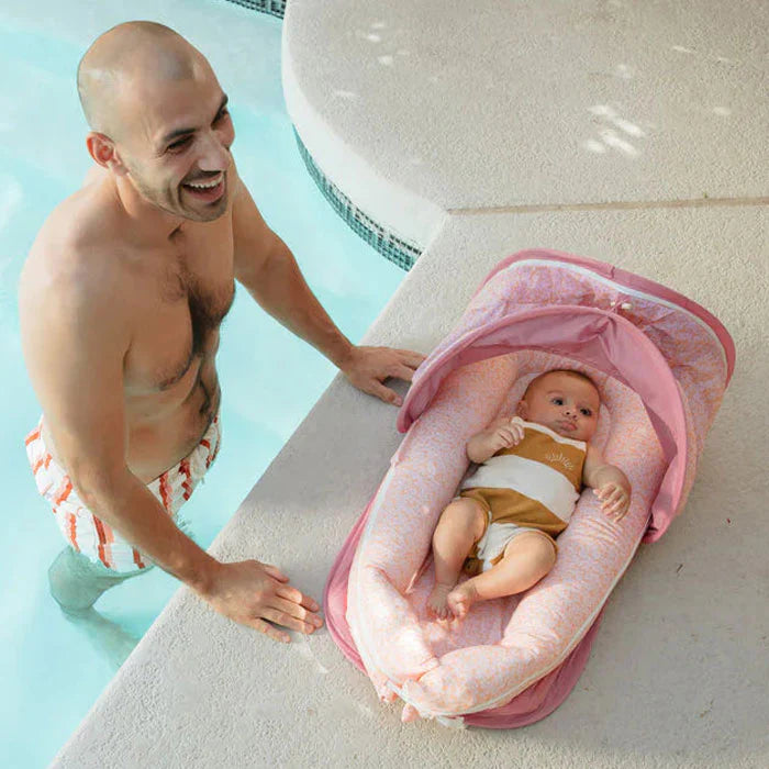 Deluxe+ Dock (0-8 months) - Multi Bloom - Bubbadue