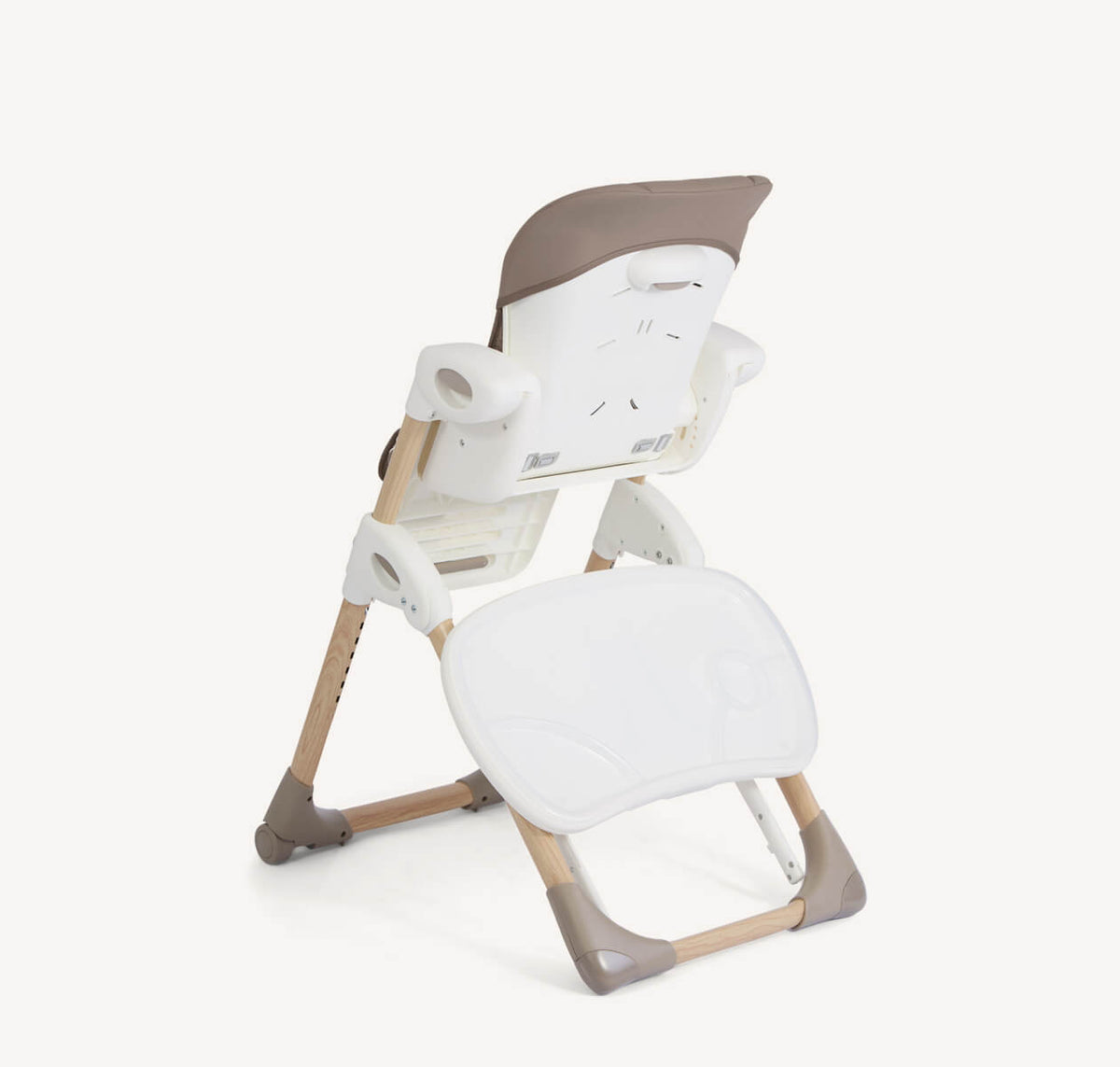 Joie Mimzy Recline high chair in Strata Acorn Wood with adjustable backrest and safety harness, suitable for infants and toddlers.