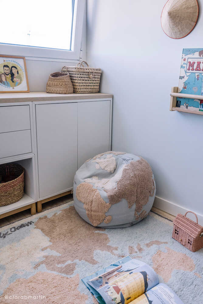 Lorena Canals Pouf World Map