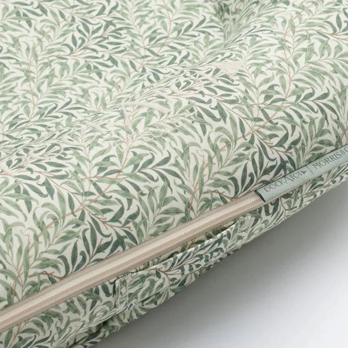 Deluxe+ Dock (0-8 months) - Willow Boughs - Bubbadue